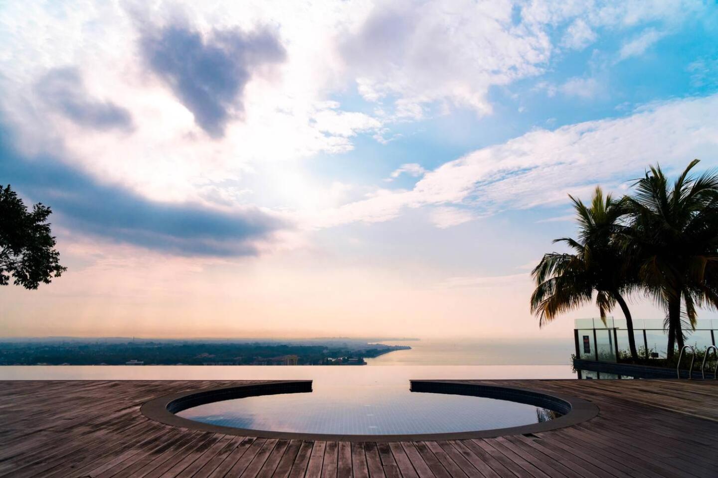 Silverscape Seaview Residence Melaka Exterior foto